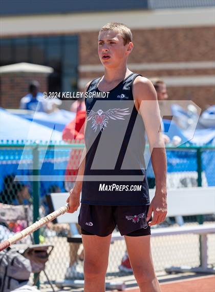Thumbnail 2 in OSSAA 3A/4A OBU-Shawnee Regional (Field Events) photogallery.