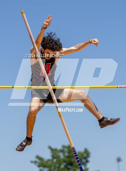 Thumbnail 3 in OSSAA 3A/4A OBU-Shawnee Regional (Field Events) photogallery.