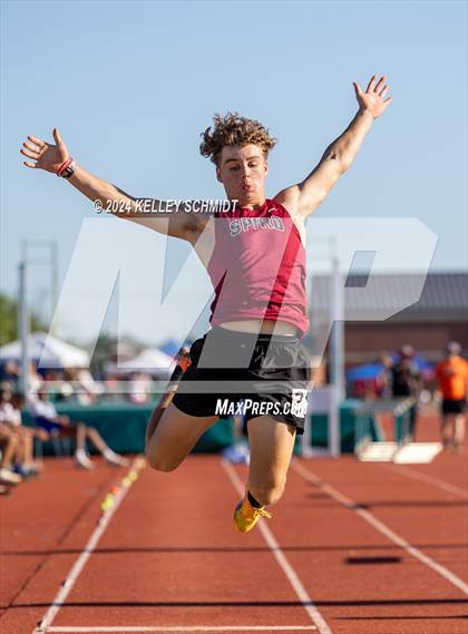 Thumbnail 3 in OSSAA 3A/4A OBU-Shawnee Regional (Field Events) photogallery.