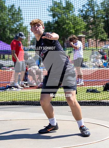 Thumbnail 2 in OSSAA 3A/4A OBU-Shawnee Regional (Field Events) photogallery.