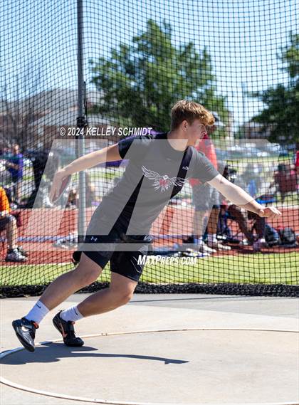 Thumbnail 1 in OSSAA 3A/4A OBU-Shawnee Regional (Field Events) photogallery.