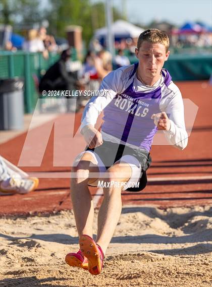 Thumbnail 3 in OSSAA 3A/4A OBU-Shawnee Regional (Field Events) photogallery.