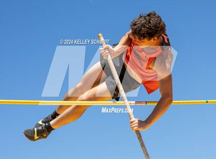 Thumbnail 1 in OSSAA 3A/4A OBU-Shawnee Regional (Field Events) photogallery.