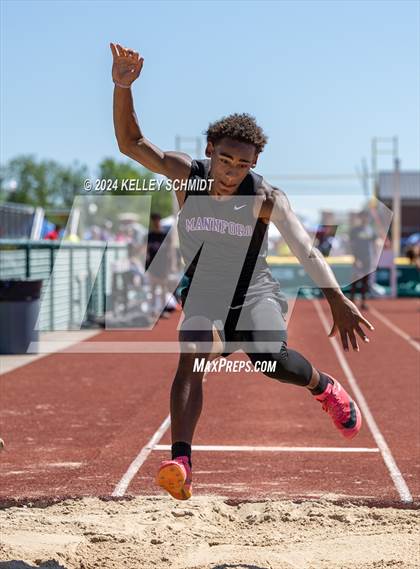 Thumbnail 1 in OSSAA 3A/4A OBU-Shawnee Regional (Field Events) photogallery.