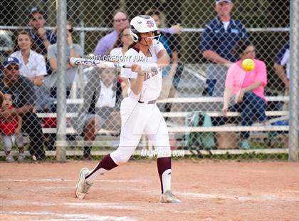 Thumbnail 1 in De La Salle @ Ursuline Academy (LHSAA 3A/4A Regional Playoff) photogallery.