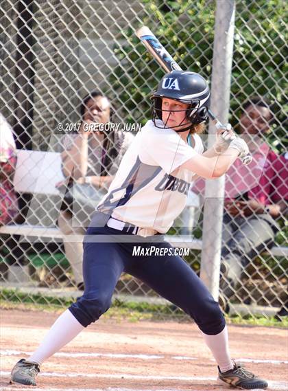 Thumbnail 1 in De La Salle @ Ursuline Academy (LHSAA 3A/4A Regional Playoff) photogallery.