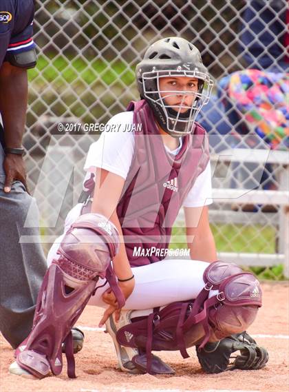 Thumbnail 1 in De La Salle @ Ursuline Academy (LHSAA 3A/4A Regional Playoff) photogallery.