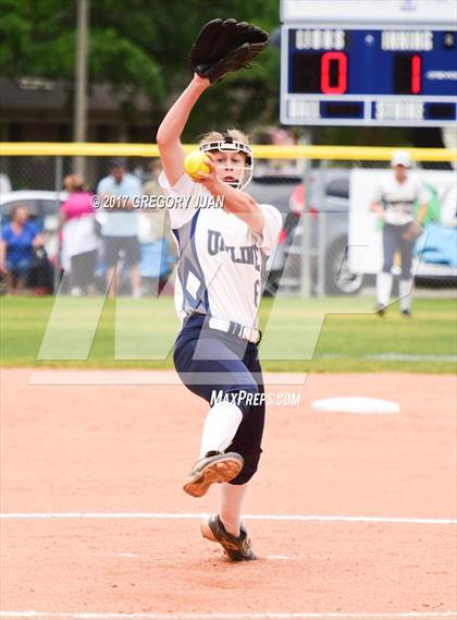 Thumbnail 2 in De La Salle @ Ursuline Academy (LHSAA 3A/4A Regional Playoff) photogallery.