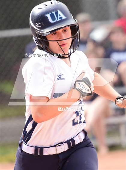 Thumbnail 3 in De La Salle @ Ursuline Academy (LHSAA 3A/4A Regional Playoff) photogallery.