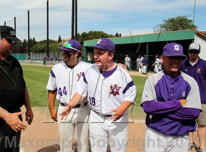 Thumbnail 1 in De La Salle vs. Amador Valley (CIF NCS D1 Final) photogallery.