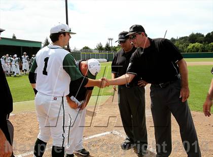 Thumbnail 2 in De La Salle vs. Amador Valley (CIF NCS D1 Final) photogallery.