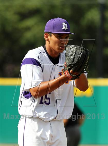 Thumbnail 1 in De La Salle vs. Amador Valley (CIF NCS D1 Final) photogallery.