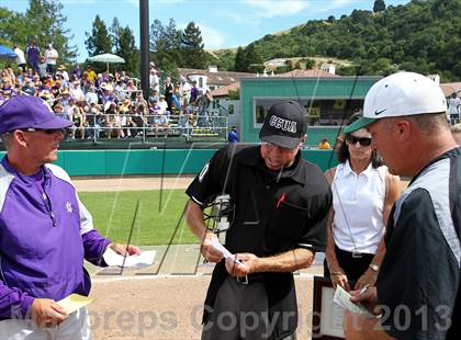 Thumbnail 2 in De La Salle vs. Amador Valley (CIF NCS D1 Final) photogallery.