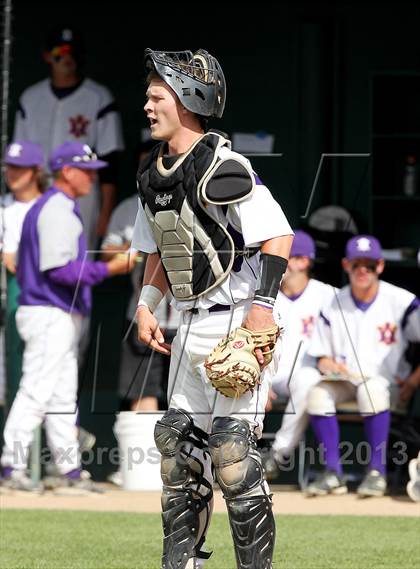 Thumbnail 3 in De La Salle vs. Amador Valley (CIF NCS D1 Final) photogallery.