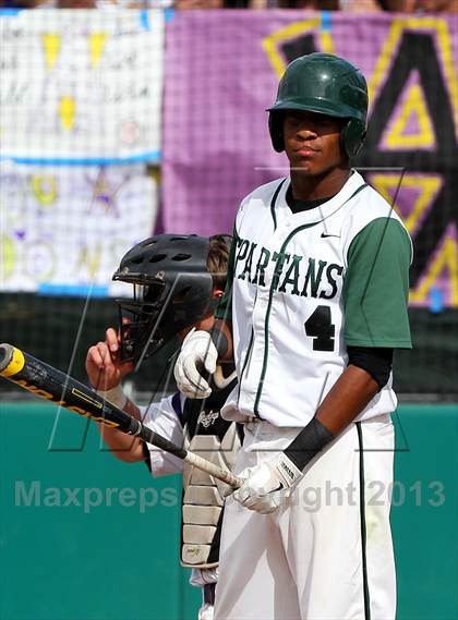 Thumbnail 1 in De La Salle vs. Amador Valley (CIF NCS D1 Final) photogallery.