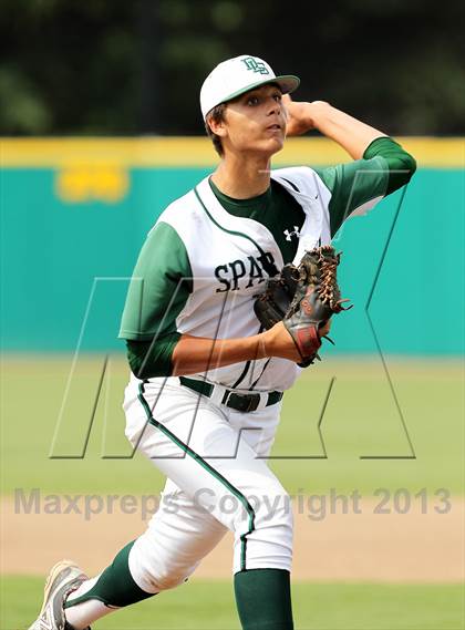 Thumbnail 3 in De La Salle vs. Amador Valley (CIF NCS D1 Final) photogallery.