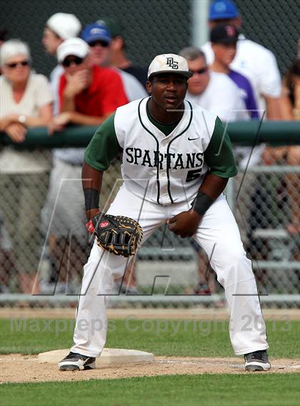 Thumbnail 1 in De La Salle vs. Amador Valley (CIF NCS D1 Final) photogallery.