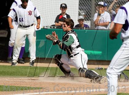Thumbnail 3 in De La Salle vs. Amador Valley (CIF NCS D1 Final) photogallery.