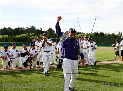 Thumbnail 2 in De La Salle vs. Amador Valley (CIF NCS D1 Final) photogallery.