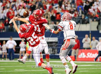 Thumbnail 3 in Albany vs. Bremond (UIL 2A Division 2 Final) photogallery.