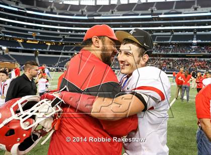 Thumbnail 1 in Albany vs. Bremond (UIL 2A Division 2 Final) photogallery.