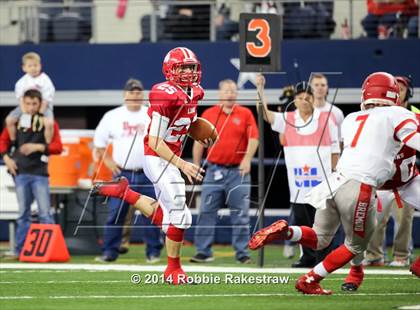 Thumbnail 2 in Albany vs. Bremond (UIL 2A Division 2 Final) photogallery.