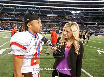 Thumbnail 3 in Albany vs. Bremond (UIL 2A Division 2 Final) photogallery.