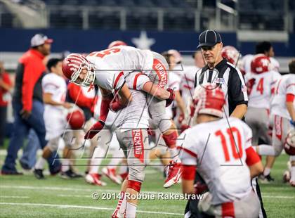 Thumbnail 2 in Albany vs. Bremond (UIL 2A Division 2 Final) photogallery.