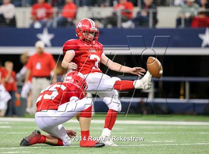 Thumbnail 2 in Albany vs. Bremond (UIL 2A Division 2 Final) photogallery.