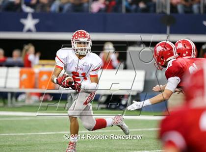 Thumbnail 3 in Albany vs. Bremond (UIL 2A Division 2 Final) photogallery.