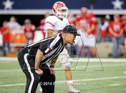 Thumbnail 1 in Albany vs. Bremond (UIL 2A Division 2 Final) photogallery.