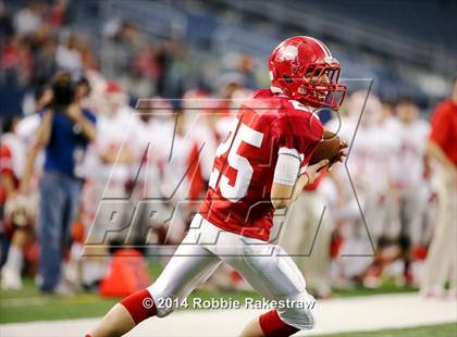 Thumbnail 1 in Albany vs. Bremond (UIL 2A Division 2 Final) photogallery.