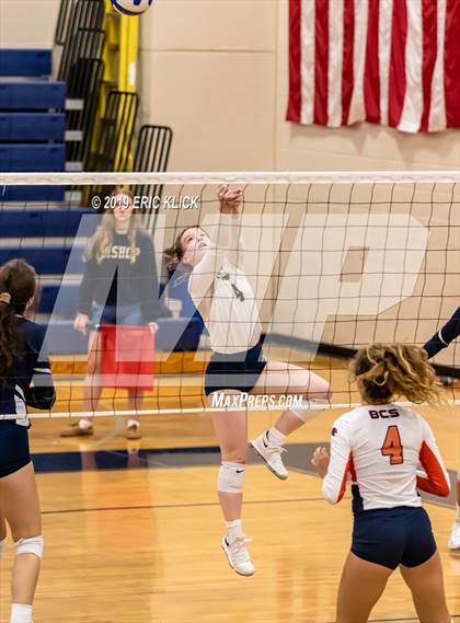 Thumbnail 1 in Land O' Lakes vs. Bradenton Christian (Bishop McLaughlin Tournament) photogallery.