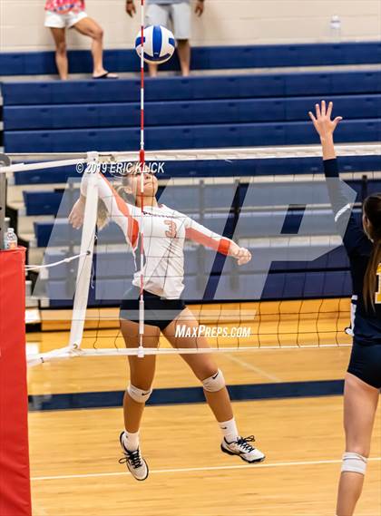 Thumbnail 1 in Land O' Lakes vs. Bradenton Christian (Bishop McLaughlin Tournament) photogallery.
