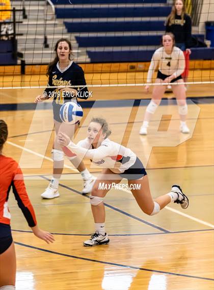 Thumbnail 3 in Land O' Lakes vs. Bradenton Christian (Bishop McLaughlin Tournament) photogallery.