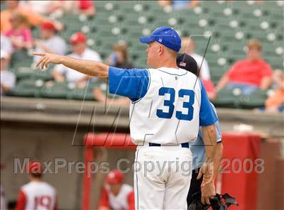 Thumbnail 3 in Highlands vs. Dixie Heights (KHSAA Region 9 Playoffs) photogallery.