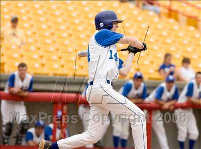 Thumbnail 2 in Highlands vs. Dixie Heights (KHSAA Region 9 Playoffs) photogallery.