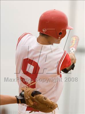 Thumbnail 1 in Highlands vs. Dixie Heights (KHSAA Region 9 Playoffs) photogallery.