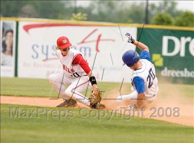Thumbnail 3 in Highlands vs. Dixie Heights (KHSAA Region 9 Playoffs) photogallery.