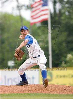 Thumbnail 2 in Highlands vs. Dixie Heights (KHSAA Region 9 Playoffs) photogallery.