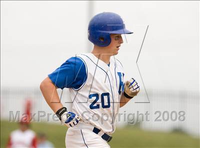 Thumbnail 2 in Highlands vs. Dixie Heights (KHSAA Region 9 Playoffs) photogallery.