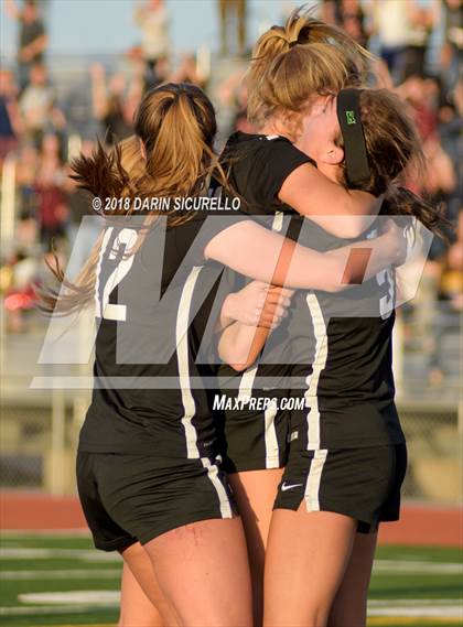 Thumbnail 2 in Notre Dame Prep vs. Chaparral (AIA 5A Final) photogallery.