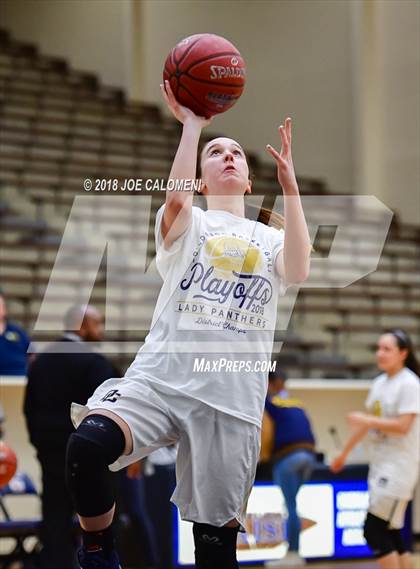 Thumbnail 3 in East Central vs O'Connor (Class 6A Bi District) photogallery.
