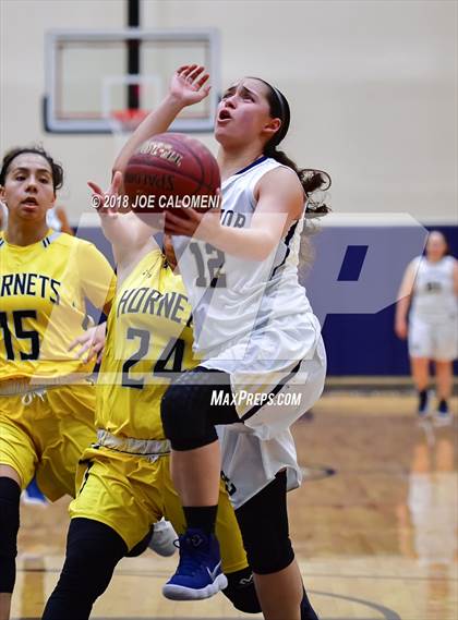 Thumbnail 2 in East Central vs O'Connor (Class 6A Bi District) photogallery.