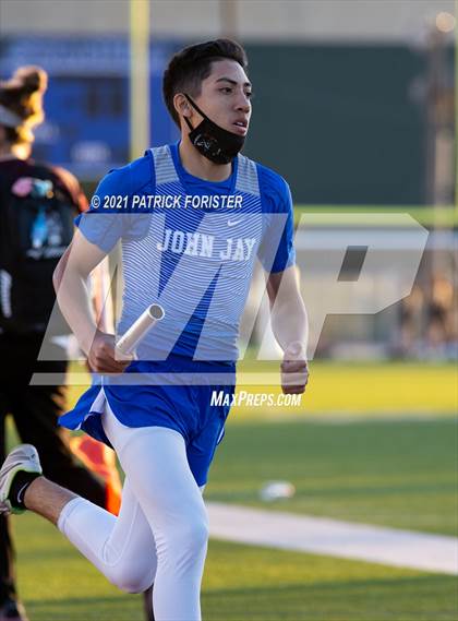 Thumbnail 1 in NISD Meet photogallery.