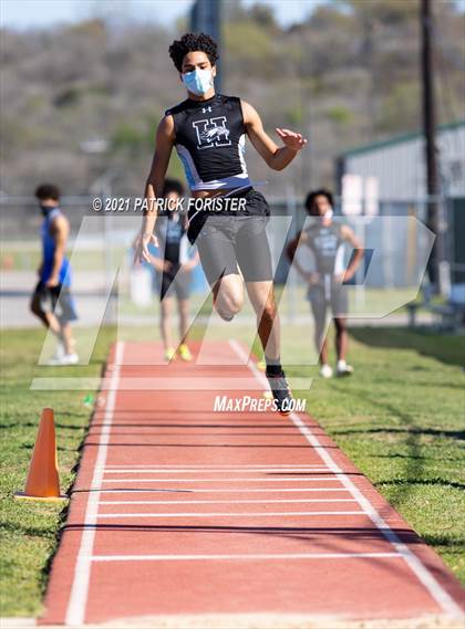Thumbnail 1 in NISD Meet photogallery.