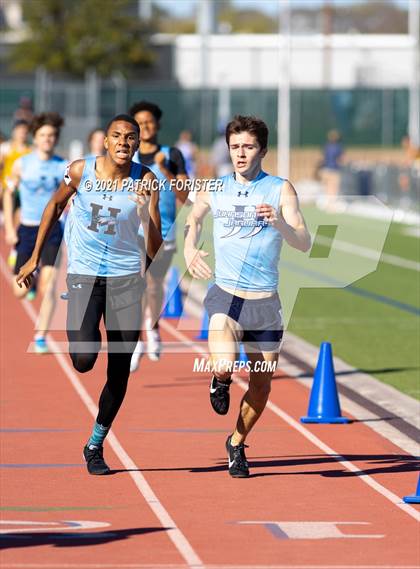 Thumbnail 2 in NISD Meet photogallery.