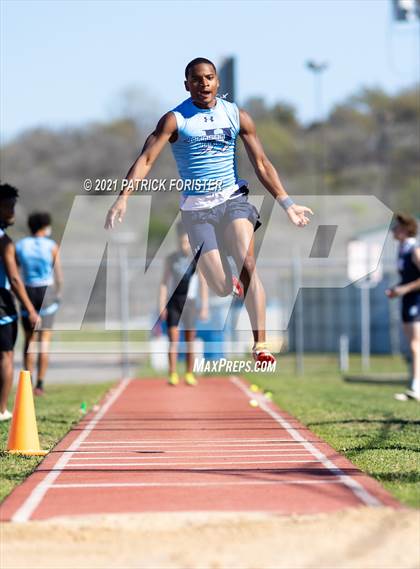 Thumbnail 2 in NISD Meet photogallery.