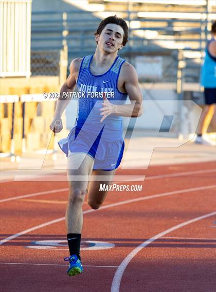 Thumbnail 2 in NISD Meet photogallery.