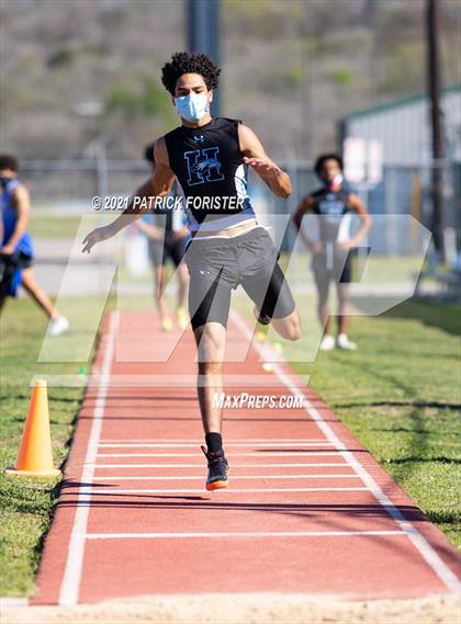 Thumbnail 2 in NISD Meet photogallery.